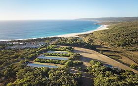 Chandlers Smiths Beach Villas